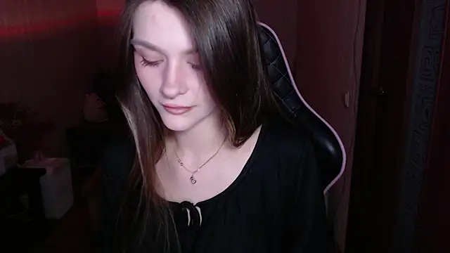 jeann elsaa online show from April 5, 10:09 pm