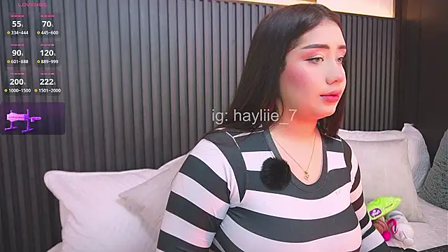 haylie  online show from February 24, 4:55 am