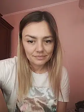 KrissSexi online show from November 15, 8:37 am