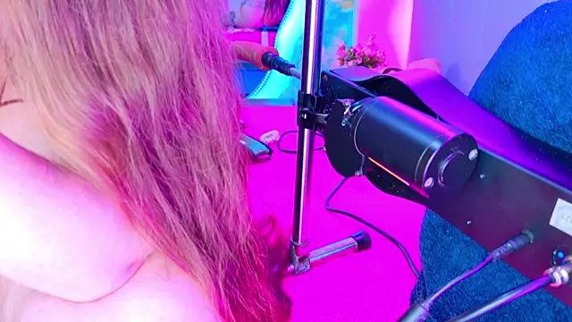 NathaxaLeans online show from March 31, 12:16 pm