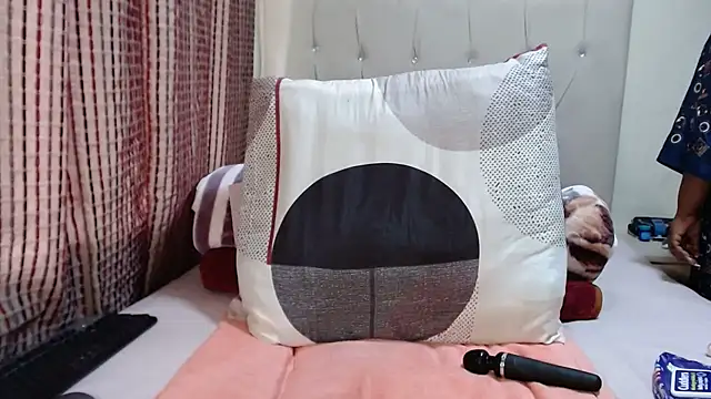 CHOCOLATEDARKBUSTYX online show from November 25, 9:00 am