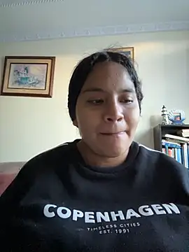 Snapshot of moncerrat_luna chatting on October 16, 10:34 pm moncerrat luna online show from October 16, 10:34 pm
