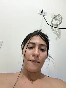Sophie  Foxxx online show from May 15, 11:51 pm