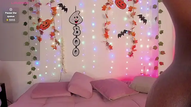 SamHill 1 online show from October 21, 5:00 am