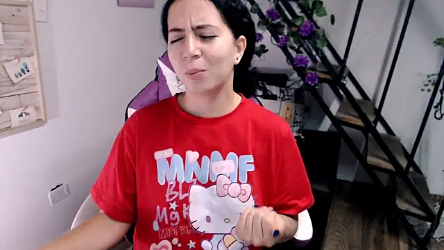 samantha baby  online show from February 2, 1:15 am