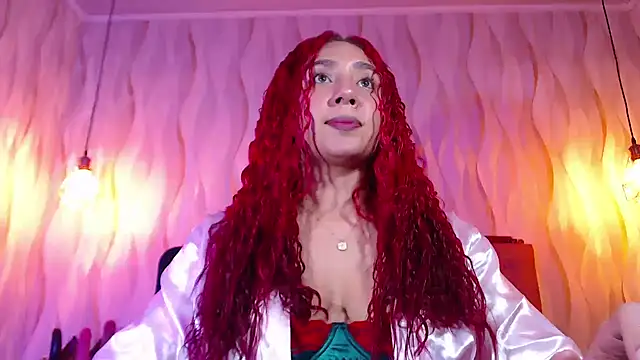 IsabelaLatina online show from March 11, 11:07 pm