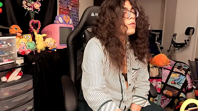 ShinyCherub online show from October 16, 5:59 pm