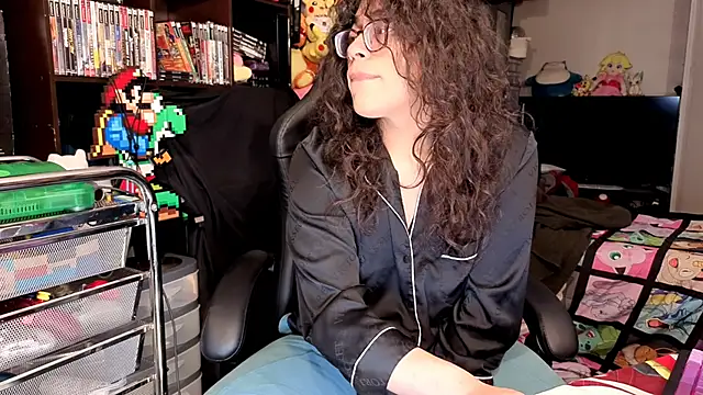 ShinyCherub online show from April 18, 7:07 pm