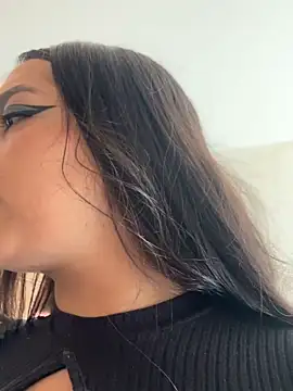 Nicollemays online show from February 2, 4:06 pm