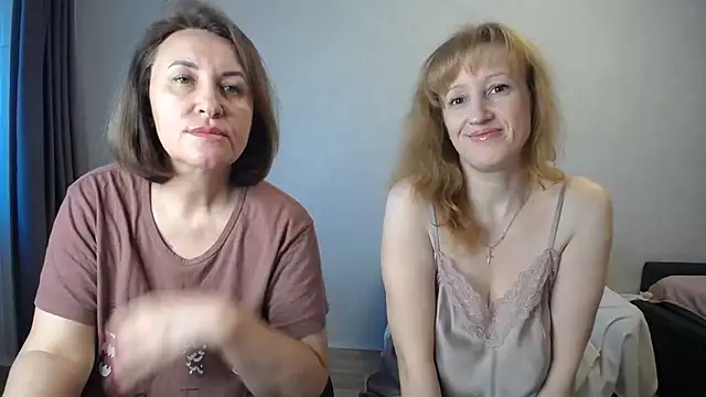 DonnaMagdalena online show from November 14, 7:52 am