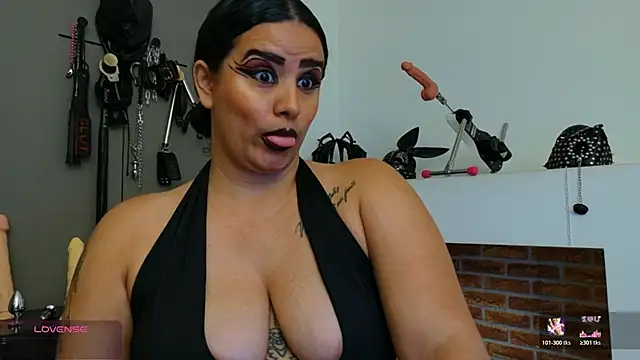 MariaGaitan online show from February 25, 7:01 pm