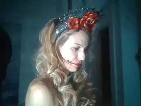 Strip-Nomy online show from October 29, 2:05 am