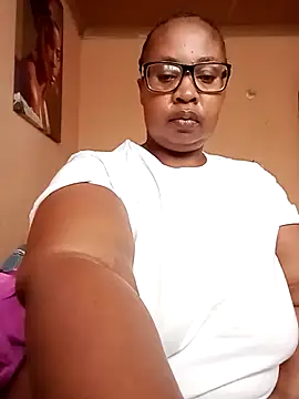 ZOQULUx online show from March 12, 9:23 am