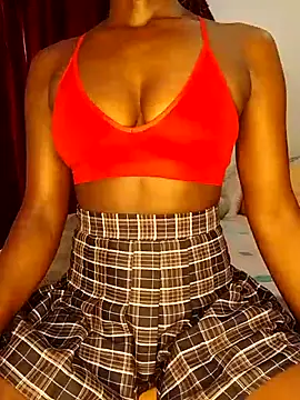 NicRaisaa online show from October 3, 11:15 am