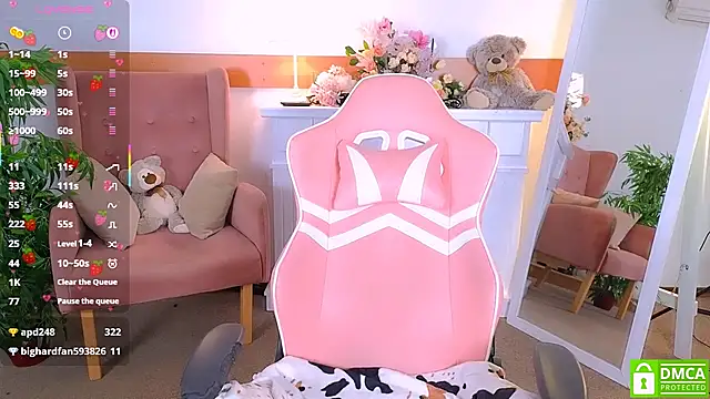 Grace and  Jacob online show from October 16, 8:17 am