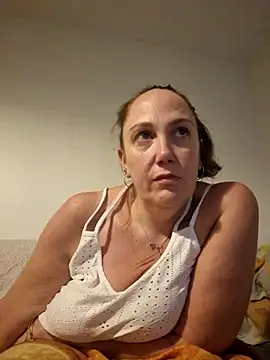 Wisie Cutie online show from October 31, 10:58 pm