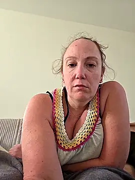 Wisie Cutie online show from March 20, 4:23 pm