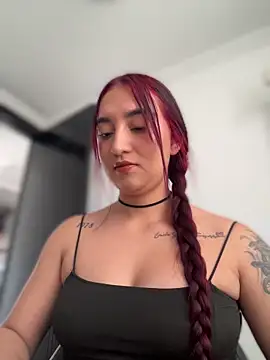  Tammyy online show from April 6, 6:09 pm