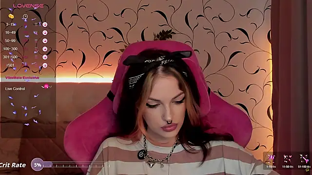 BratzieDarsie online show from September 12, 10:24 am