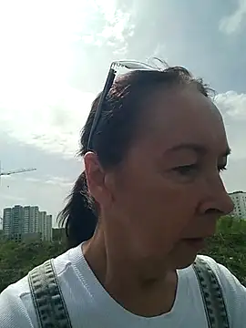 Celine Faer1 online show from May 28, 7:28 am