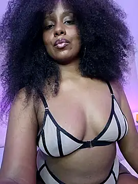 ElizabethBell  online show from April 11, 7:45 am