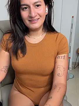 ari artis online show from March 10, 8:46 pm