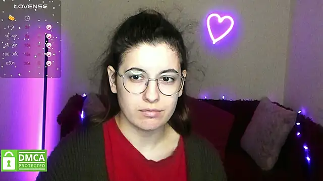 Aminabeatris online show from January 16, 12:45 pm