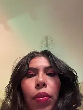 GigiiStone online show from March 18, 10:48 pm