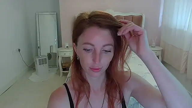 Red firesquirt online show from July 7, 2:20 pm