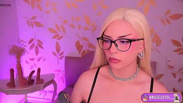 Misselektra   online show from March 18, 5:56 am