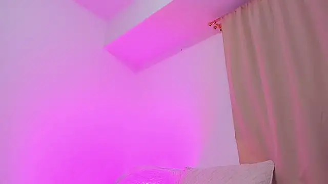 soyamandaa  online show from November 21, 11:40 pm