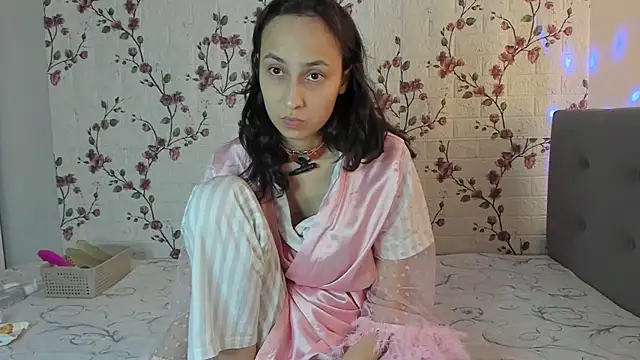 Alisagold90 online show from October 14, 8:50 am