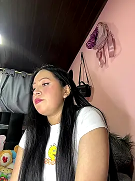 Noa Sakura  online show from December 13, 11:32 pm