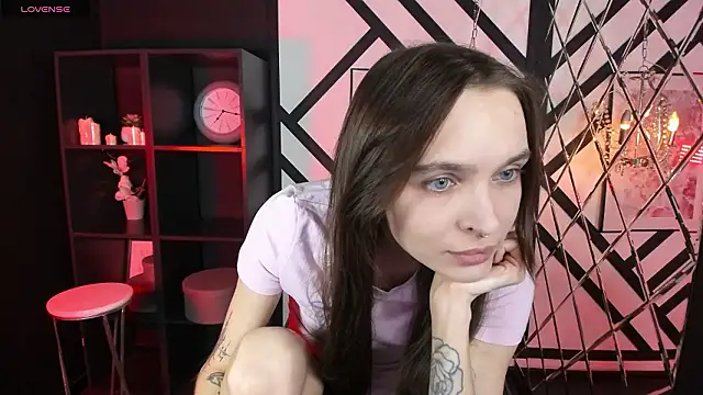 ChloeSunny online show from March 29, 9:14 pm