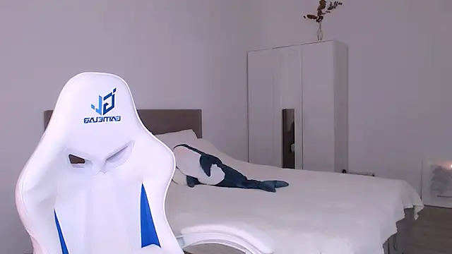 Luna insniity online show from November 3, 9:41 pm