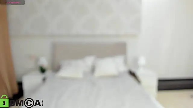 Donna Evans online show from November 13, 12:09 am