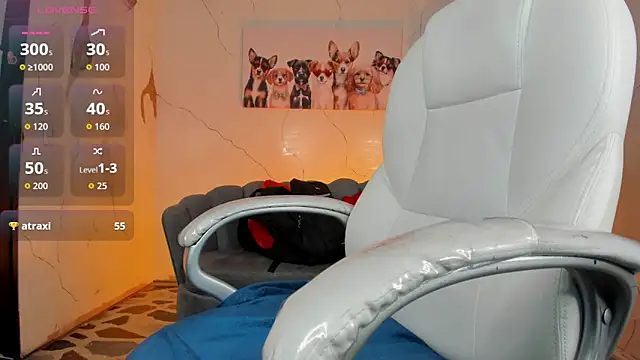 NiickyJones online show from December 3, 1:30 am