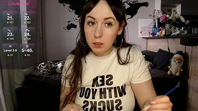 missgenevaonceagain  online show from June 27, 12:22 pm