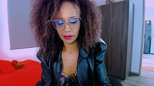 ScarlettMalbec online show from June 3, 9:31 pm