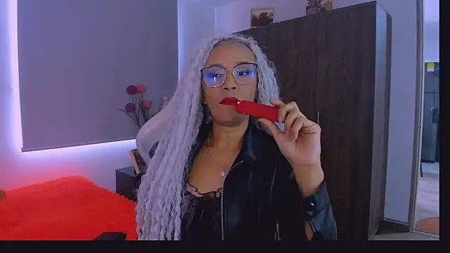 ScarlettMalbec online show from July 21, 9:15 pm