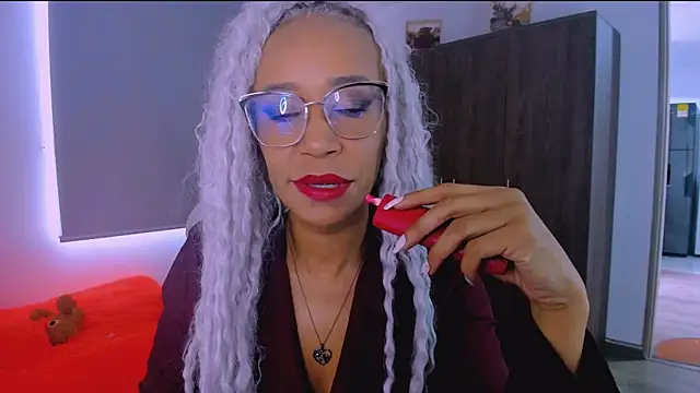 ScarlettMalbec online show from August 5, 9:21 pm