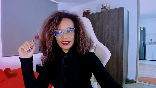 ScarlettMalbec online show from June 9, 9:25 pm