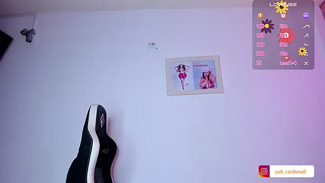 YuliCardona  online show from January 31, 7:45 pm