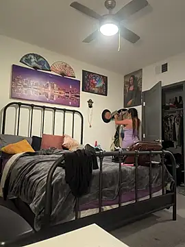 Bigbuttbrooklynn online show from February 23, 1:32 pm