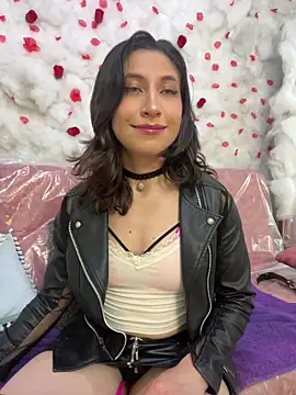 SkarletJhonson  online show from February 14, 4:47 am