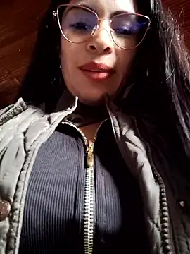 Astrid-- online show from February 23, 3:11 pm