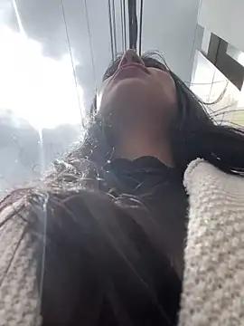 Astrid-- online show from April 9, 2:55 pm