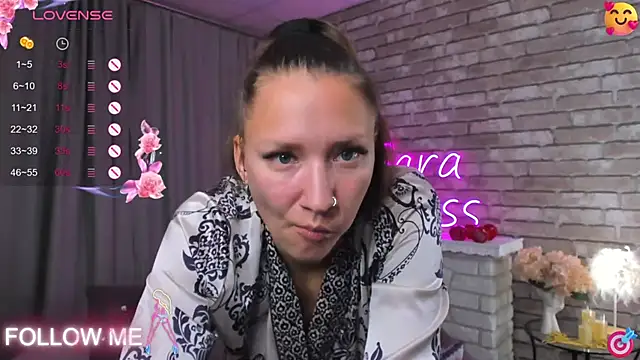 SarahCoksss online show from September 26, 12:52 am