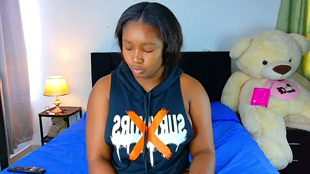 Black-gem18 online show from November 12, 4:27 pm