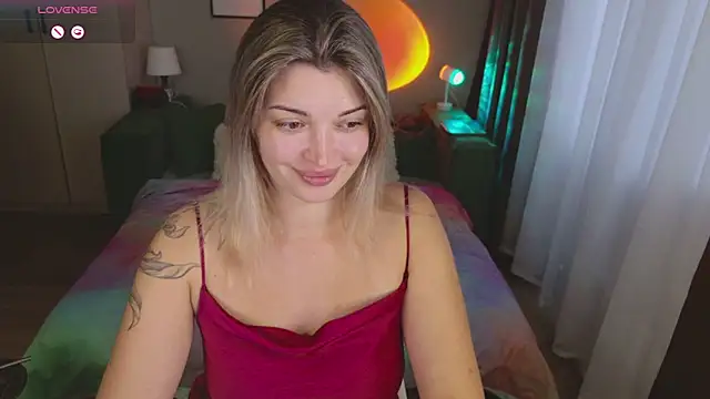 LancasterLady online show from October 2, 1:27 pm